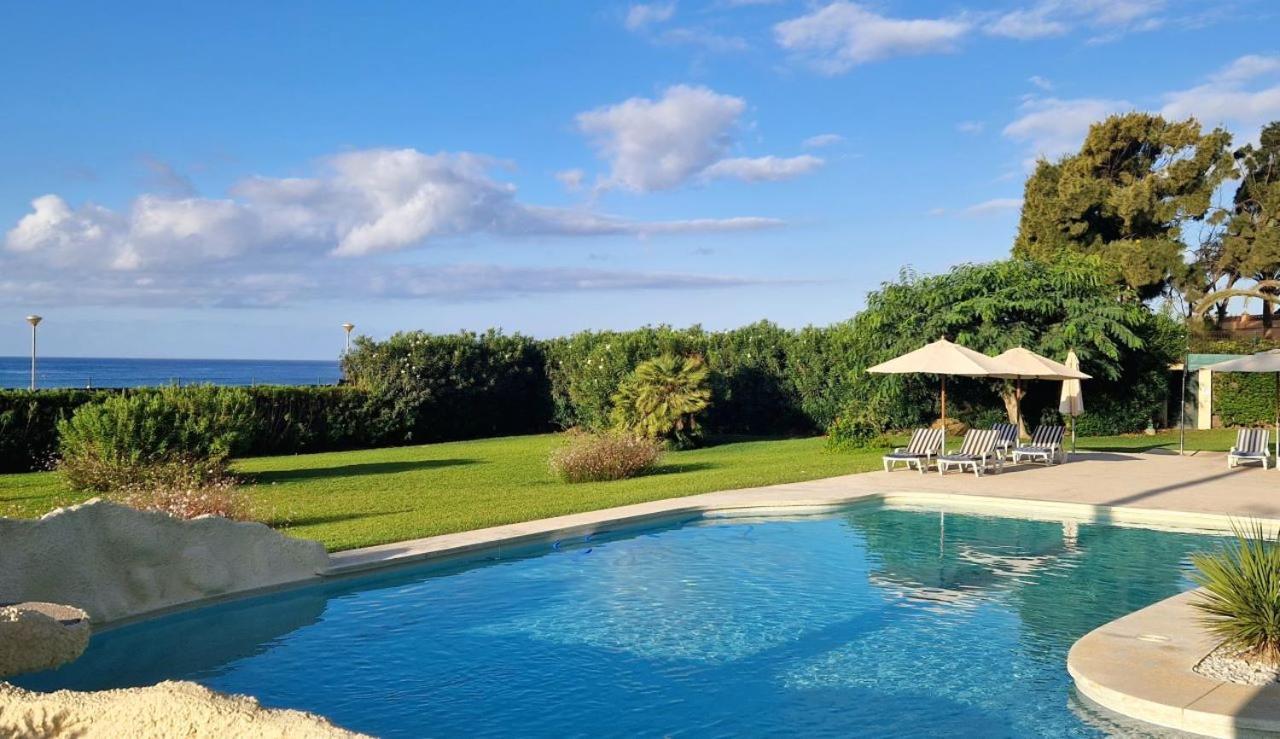 Beachfront Neptuno I, Complex,Views,Pool,Garden, Elviria Marbella Exterior foto