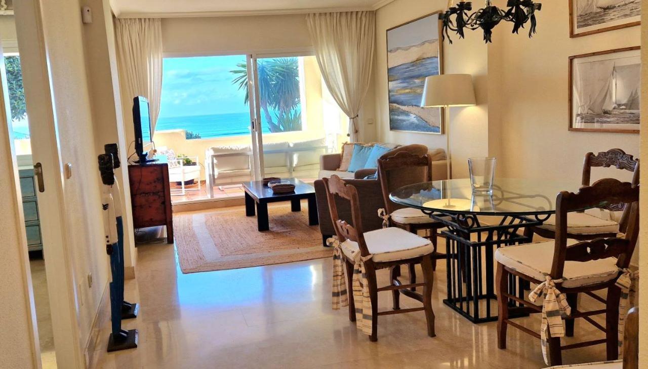Beachfront Neptuno I, Complex,Views,Pool,Garden, Elviria Marbella Exterior foto